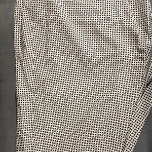 TALBOTS BLACK WHITE GRAPHIC CAPRIS 24W